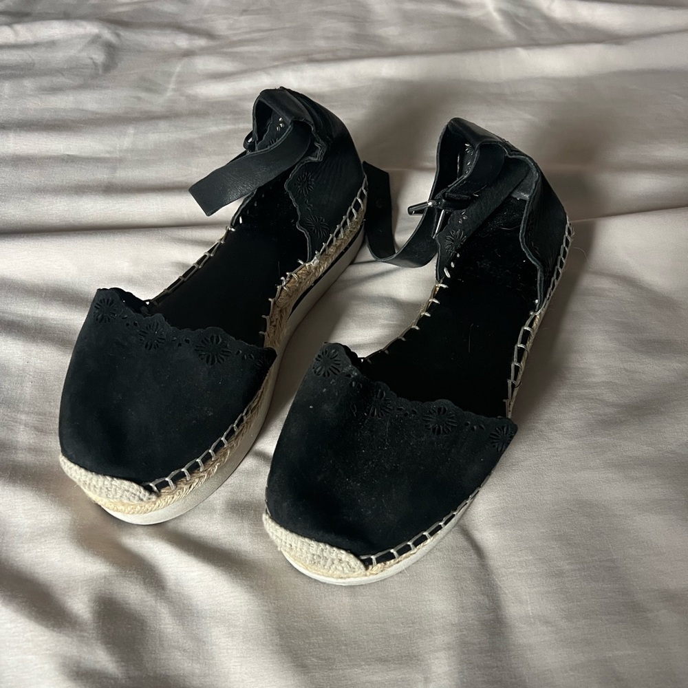 Vince Camuto Black Espadrille Flats